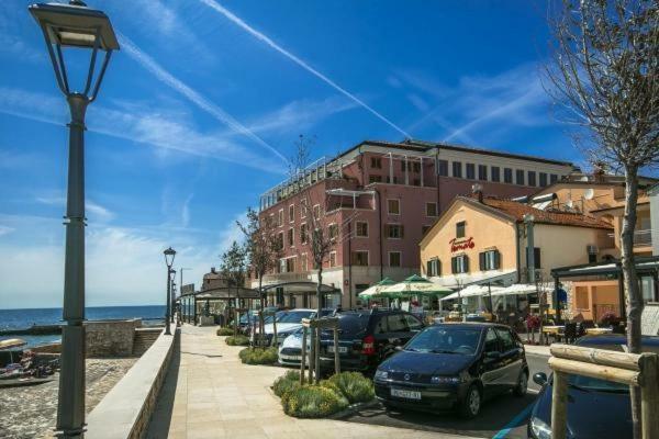 Rotonda Inn Novigrad Novigrad Istria エクステリア 写真